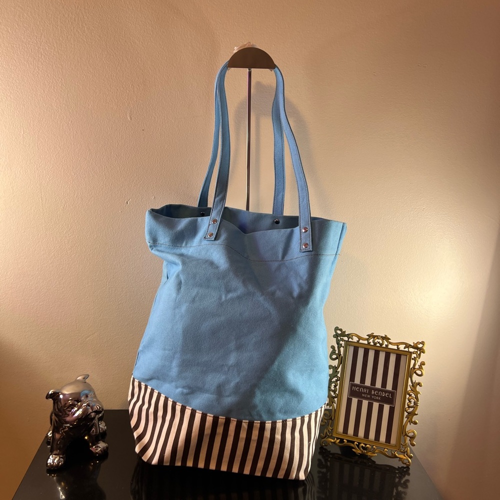 Henri Bendel Limited Edition Pop-art Style Canvas Tote Bag - Picture 4 of 8